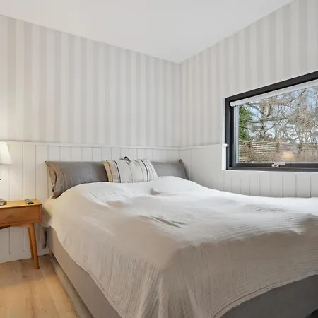 3 Bedroom Beautiful In Sydals * Skovmose