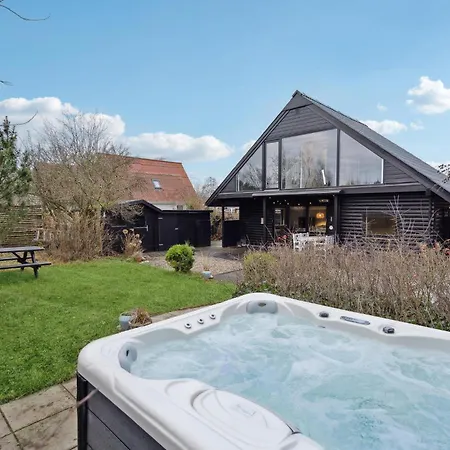 3 Bedroom Beautiful In Sydals 度假居 *