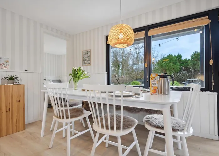 3 Bedroom Beautiful In Sydals 度假居