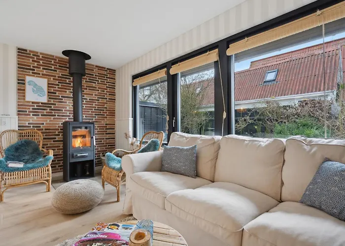 3 Bedroom Beautiful In Sydals 度假居 *